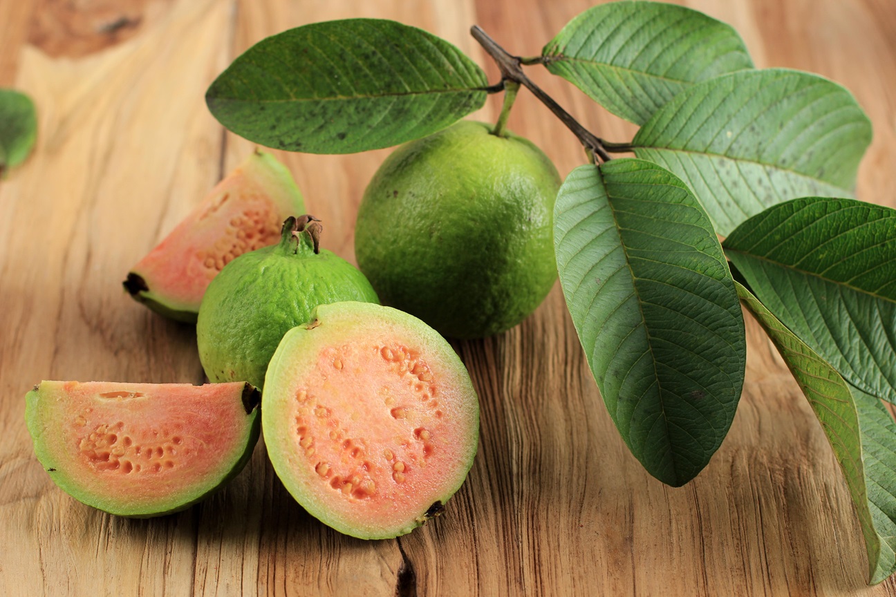 Discover the Amazing Benefits of Guava for Your Health and Wellbeing