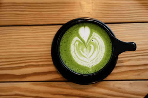 Drinking Green Tea is Good or Bad - Understanding the Health Benefits and Risks