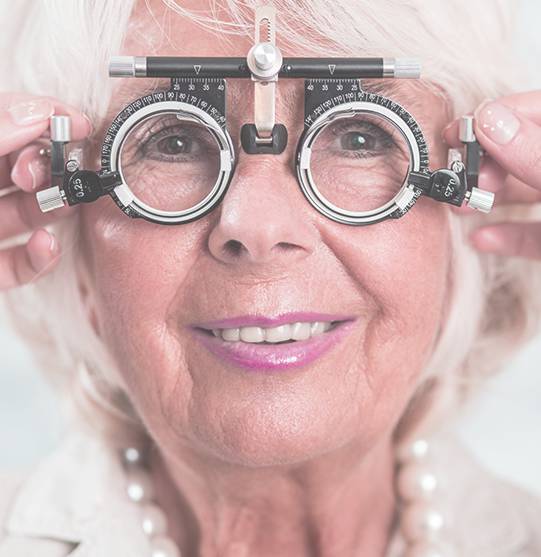 Essential Tips for Maintaining Eye Health for Seniors - A Comprehensive Guide