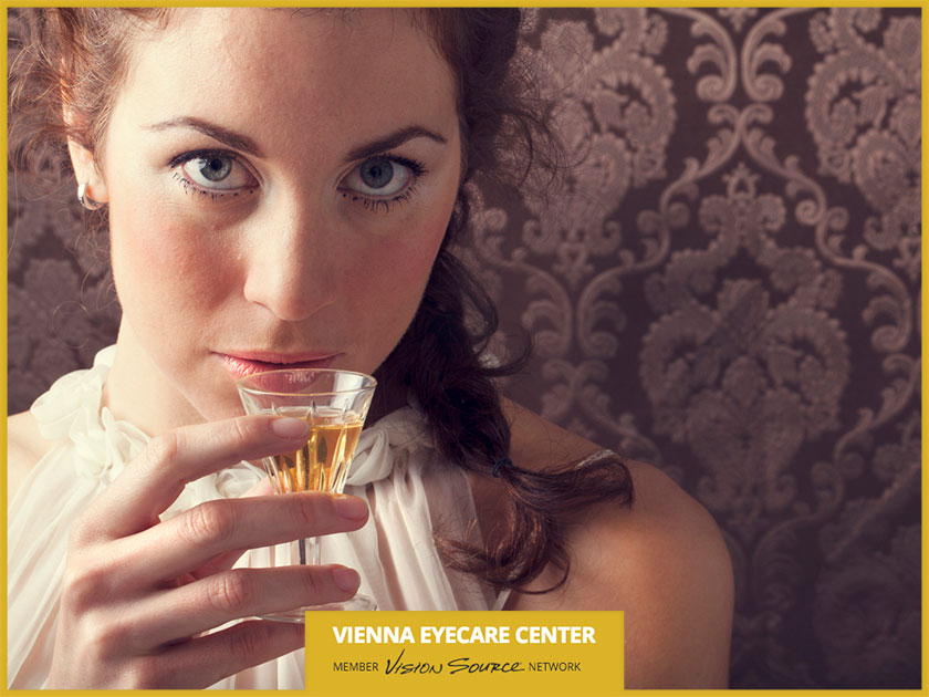 The Intricate Relationship Between Eye Health and Alcohol - Understanding the Risks