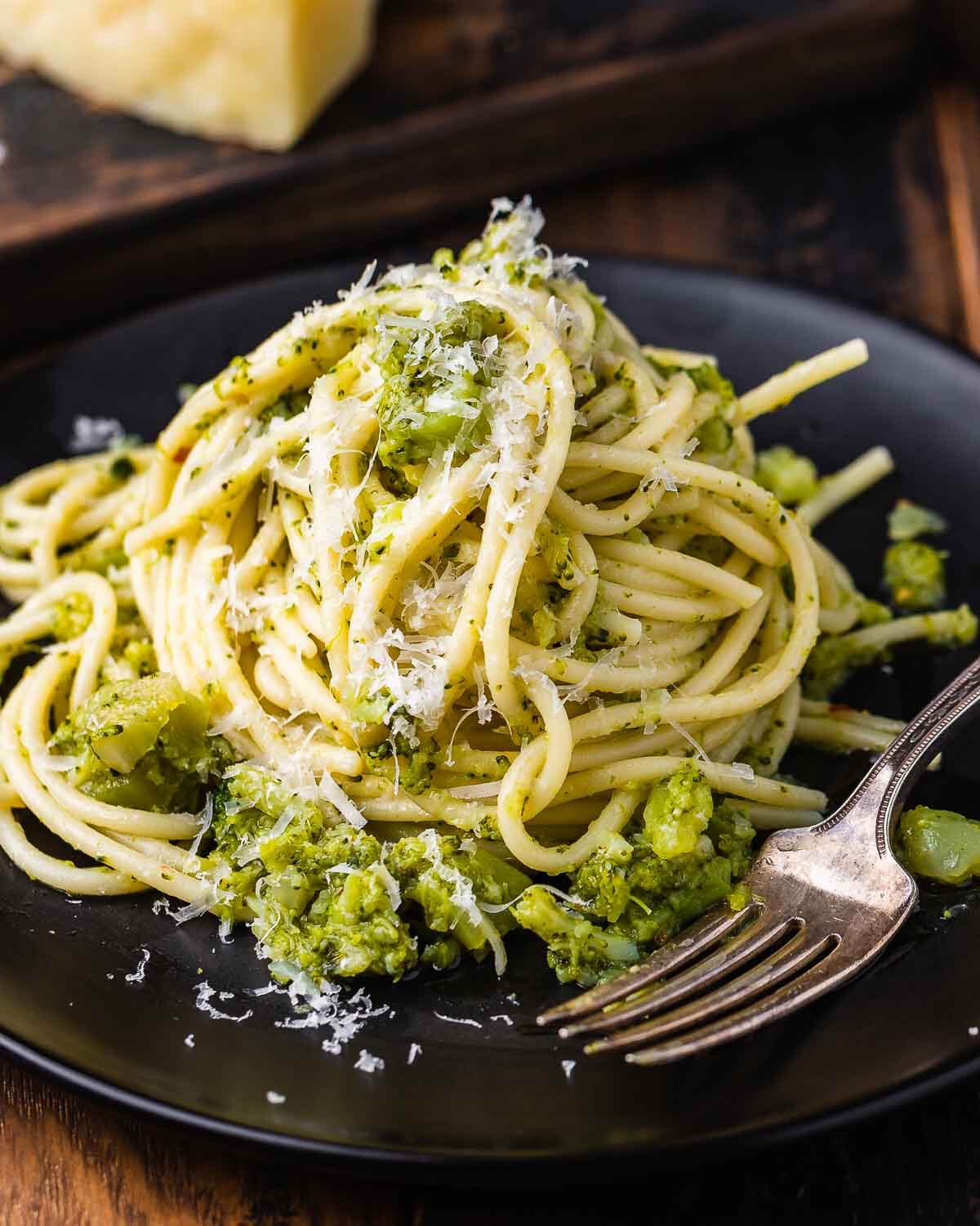 Unveiling the Perfect Blend - A Delicious Pasta and Broccoli Recipe